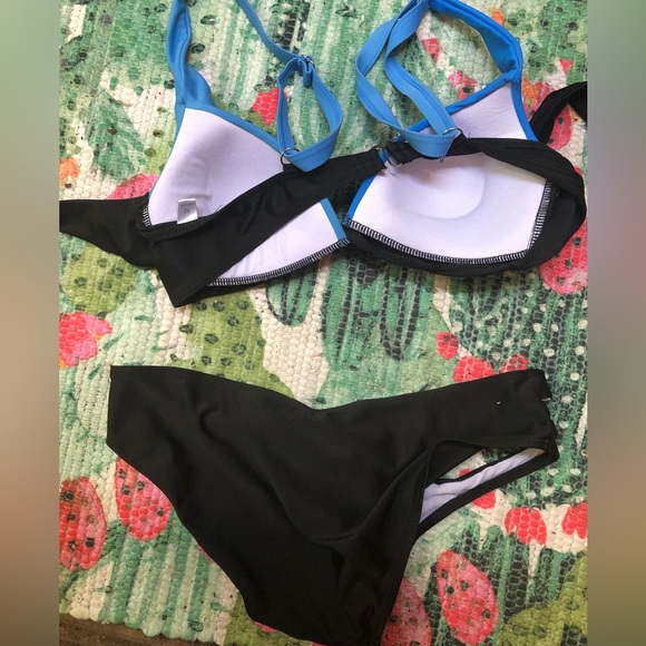 Blue Bikini SHEIN size Med NWOT never worn! - Picture 2 of 3